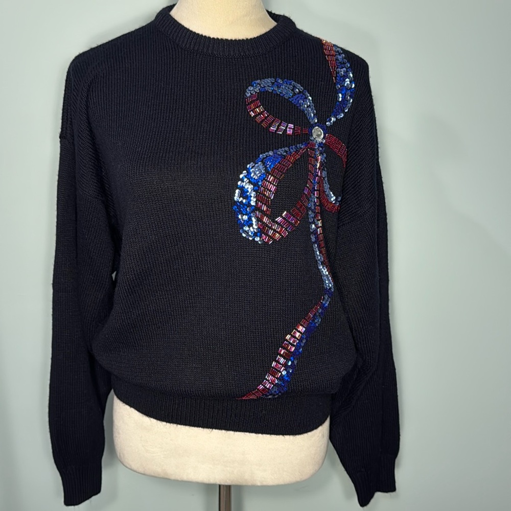 Vintage Russ black sweater with sequin and beaded bow Size L